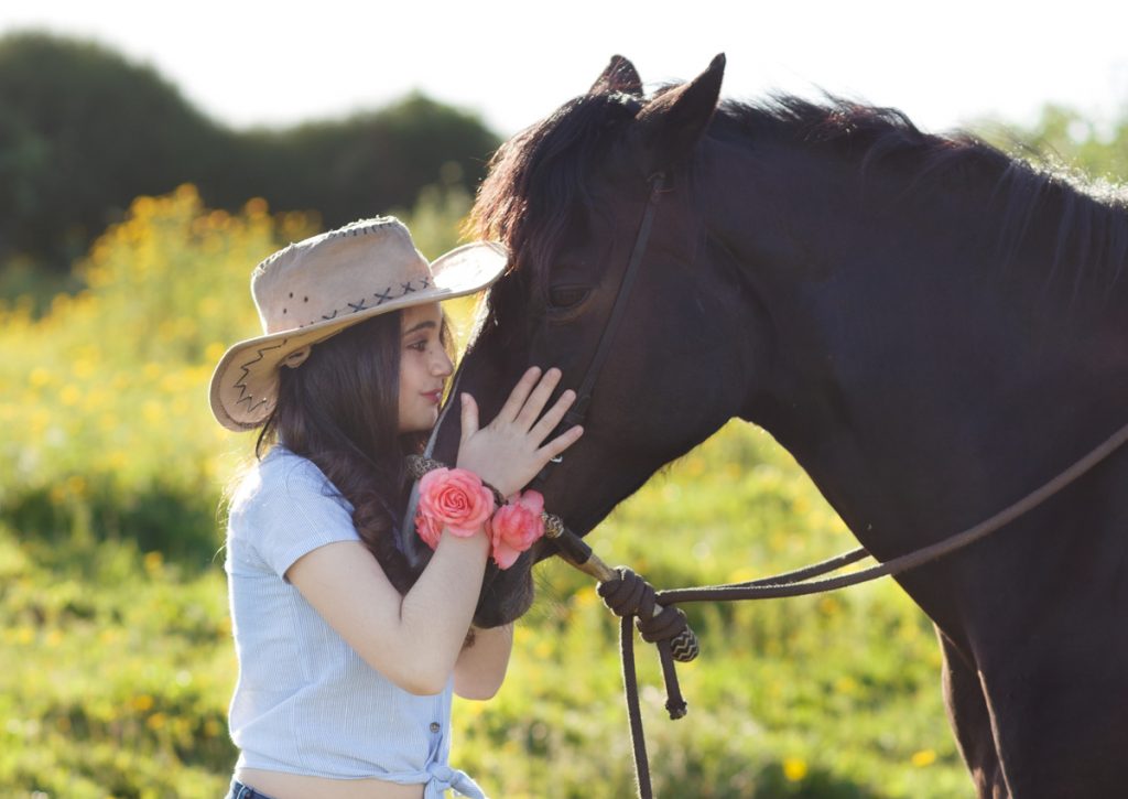 בוק בת מצווה עם סוסים, סטודיו בטבע